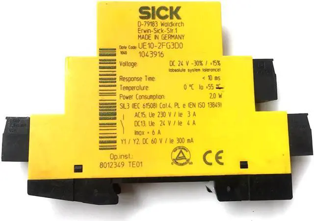 Main image of SICK UE10-2FG3D0 Plug-in Screw-type Terminals ,NPN ,PNP,New