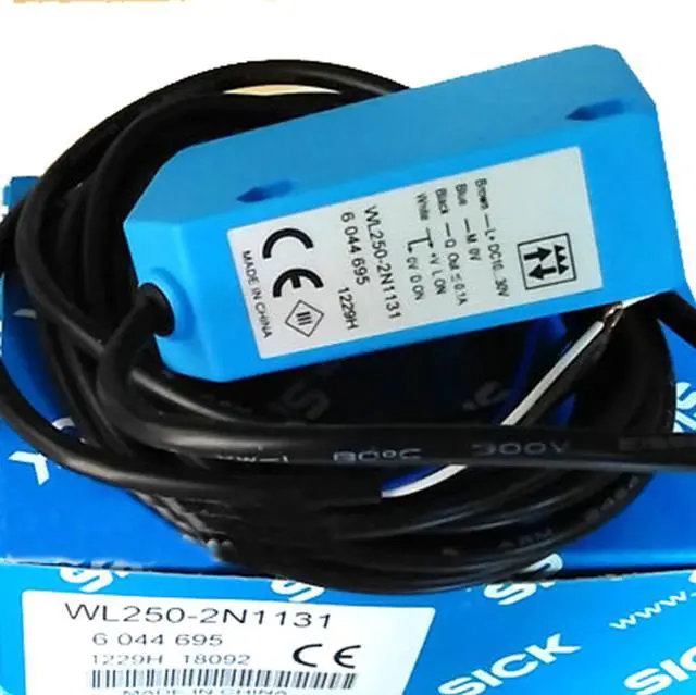 Main image of SICK WL250-2N1131 Photoelectric Retro-reflective Sensor ,NPN New