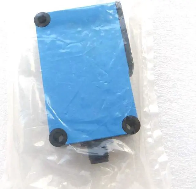 Alt view image 3 of 5 - SICK WTB27-3P2421 Photoelectric Proximity Sensor,PNP,New