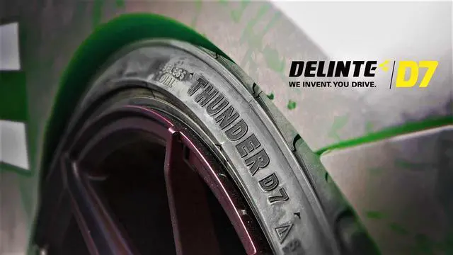 Alt view image 7 of 7 - 235/35R20 ZR 92W XL - Delinte Thunder D7 High Performance All Season Tire