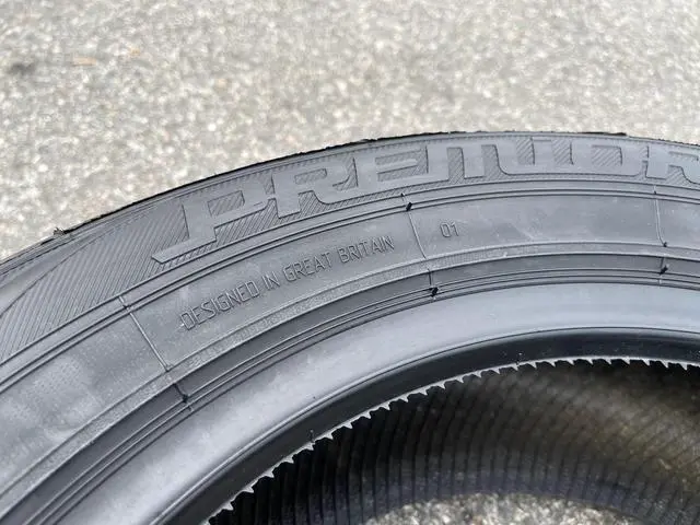 Alt view image 6 of 7 - 185/65R14 86H - Premiorri Solazo Performance Summer Tire