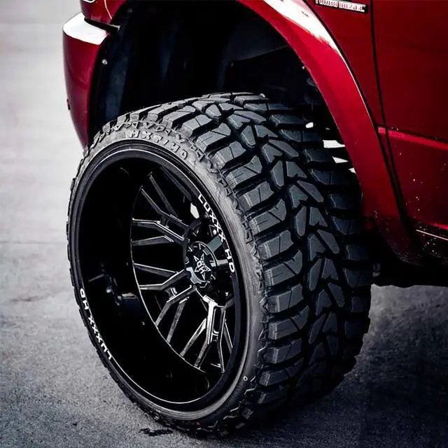 Alt view image 7 of 7 - 33X13.50R22 110Q E (10 Ply) - Versatyre MXT/HD Mud Tire