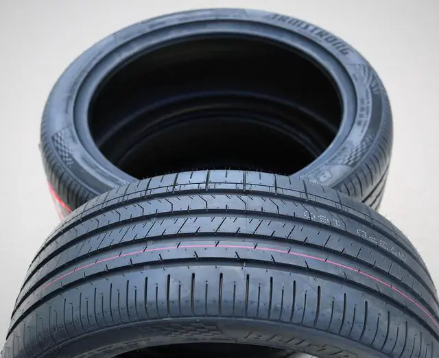 Alt view image 6 of 7 - Armstrong Blu-Trac HP High Performance All Season Tire - 225/40R18 92Y XL
