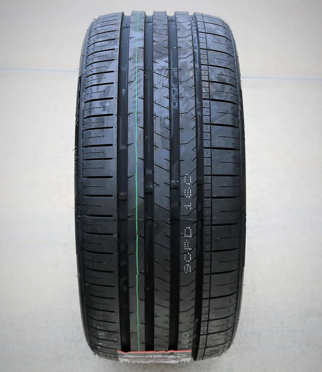 Alt view image 2 of 7 - 245/40R17 95W XL - Armstrong Blu-Trac HP High Performance All Season Tire