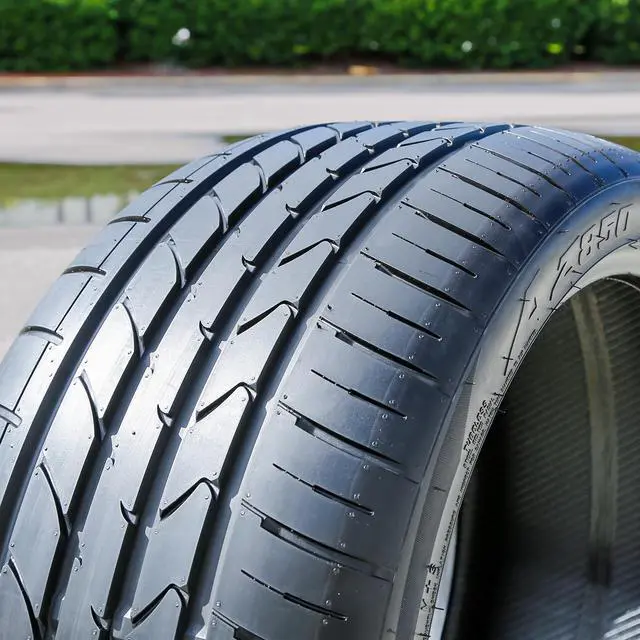 Alt view image 2 of 7 - 285/35R20 104Y XL - Atturo AZ850 High Performance Summer Tire