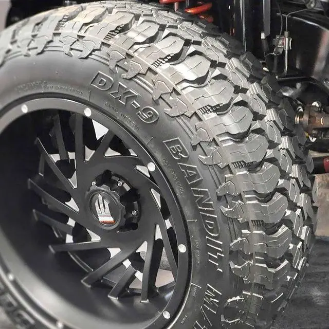 Alt view image 6 of 7 - 33X12.50R20 114Q E (10 Ply) - Delinte DX-9 Bandit M/T Mud Tire