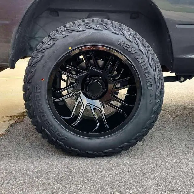 Alt view image 4 of 7 - 33X12.50R22 109Q E (10 Ply) - Predator New Mutant X-RT Rugged Terrain All Season Tire