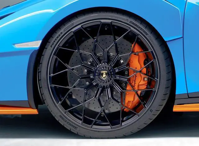 Alt view image 4 of 7 - 285/35R20 ZR 100Y - Bridgestone Potenza Sport High Performance Tire