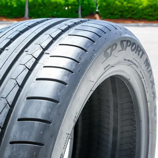 Alt view image 2 of 7 - Dunlop Sp Sport Maxx Gt P265/45R20 104Y bsw Summer Tire