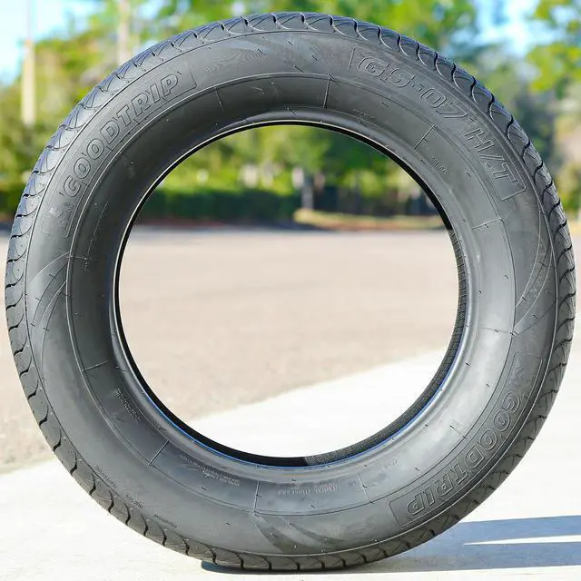 Alt view image 4 of 7 - 215/70R16 100H - Goodtrip GS-07 H/T Highway All Season Tire