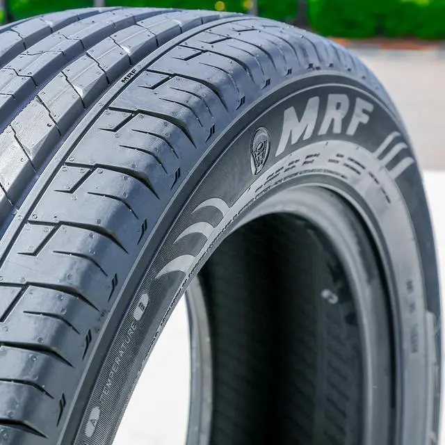 Alt view image 2 of 7 - 245/55R19 103V - MRF Wanderer Street B5 Touring All Season Tire