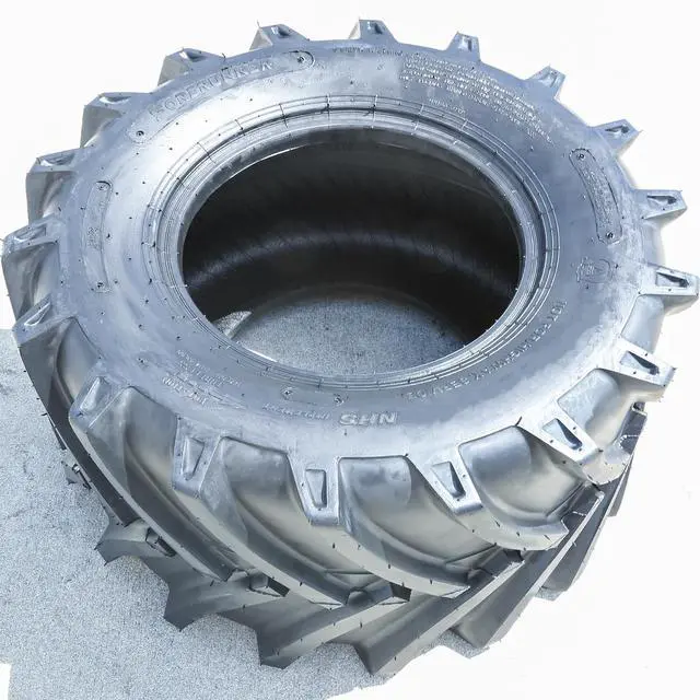 Alt view image 3 of 7 - 29X12.50-15 8 Ply - Forerunner QH645 All Season Tire