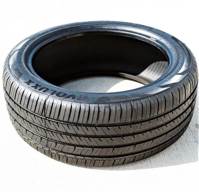 Alt view image 2 of 7 - 245/45R18 100W XL - Evoluxx Capricorn UHP High Performance All Season Tire