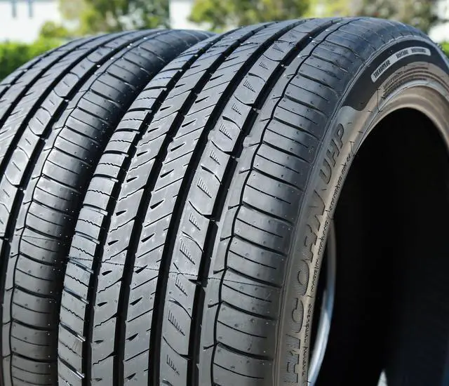 Alt view image 3 of 7 - 245/45R18 100W XL - Evoluxx Capricorn UHP High Performance All Season Tire