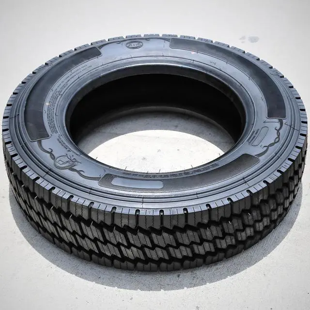 Alt view image 2 of 7 - 265/70R19.5 140/138M H (16 Ply) - Evoluxx EDR202 Highway All Season Tire