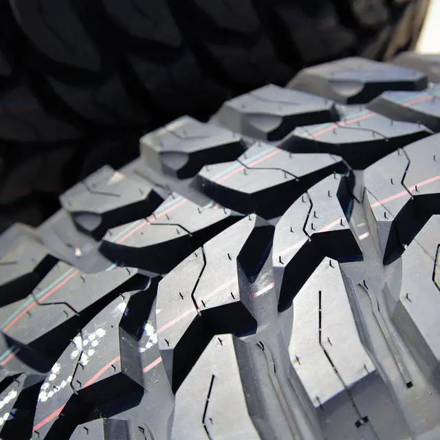 Alt view image 4 of 7 - 35X12.50R22 117Q E (10 Ply) - Crosswind M/T Mud Tire