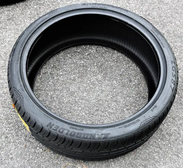 Alt view image 3 of 7 - 265/30R22 ZR 97W XL - Landgolden LGS87 High Performance All Season Tire