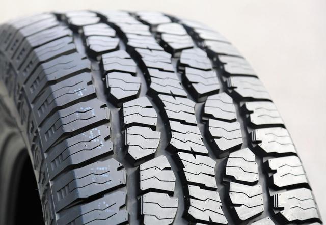 Alt view image 6 of 7 - 285/55R20 122/119S E (10 Ply) - Fortune Tormenta A/T FSR308 All-Terrain Tire