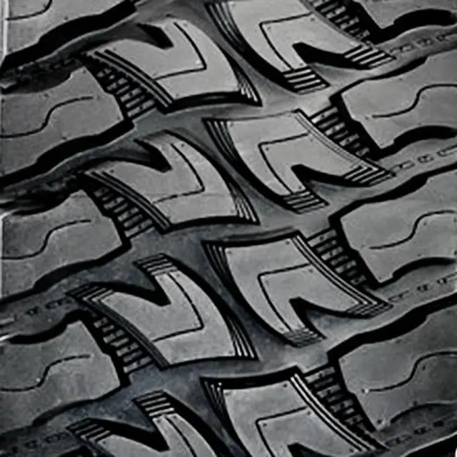Alt view image 3 of 3 - 33X12.50R20 114Q E (10 Ply) - Vantage M/T Mud Tire