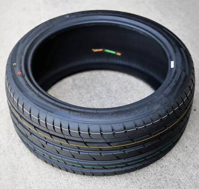 Alt view image 4 of 7 - 235/40R17 ZR 94W XL - Haida HD927SP High Performance All Season Tire