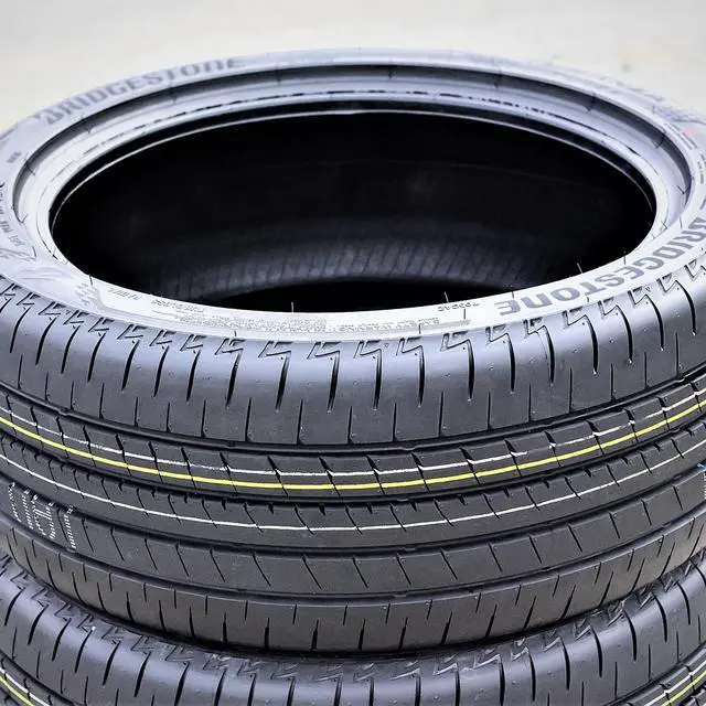Alt view image 6 of 7 - 215/55R17 94V - Bridgestone Turanza T005A Performance Tire