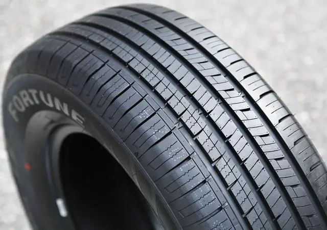 Alt view image 2 of 7 - 235/60R17 102V  - Fortune Perfectus FSR602 Touring All Season Tire