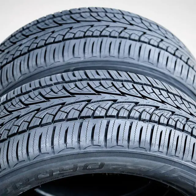 Alt view image 6 of 8 - 265 / 35 R 22 ARROYO ULT SPT A/S 102W