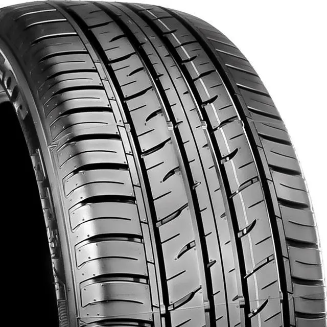 Alt view image 2 of 4 - Dunlop Grandtrek Pt3A P275/50R21 113V bsw All-Season Tire