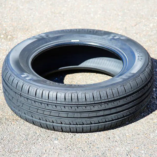 Alt view image 9 of 12 - (1) New Lionhart LH-501 205/65/15 94H Performance All-Season Tire