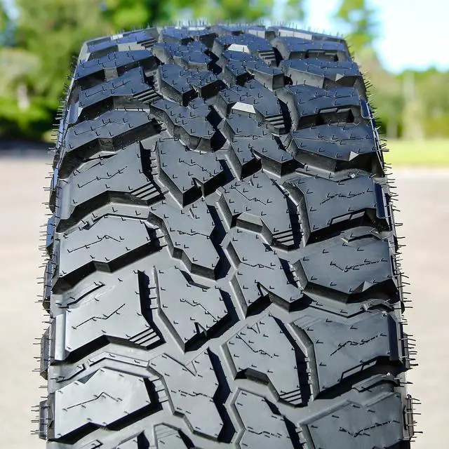 Alt view image 2 of 7 - 37X12.50R17 128Q E (10 Ply) - Landspider Rocktraxx M/T Mud Tire
