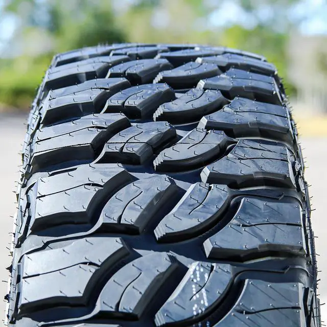 Alt view image 3 of 7 - 295/70R18 129/126Q E (10 Ply) - Atlas Paraller M/T Mud Tire