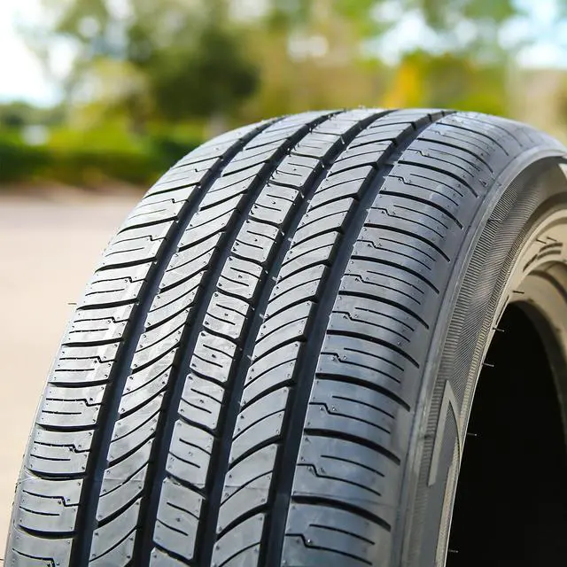 Alt view image 2 of 7 - 205/65R16 95H - Landspider Citytraxx G/P Performance All Season Tire