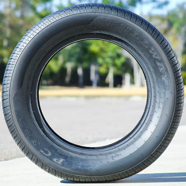 Alt view image 4 of 7 - 225/50R18 ZR 95W - Fullway PC369 High Performance All Season Tire