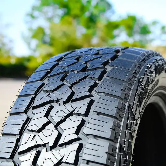 Alt view image 2 of 7 - 275/55R20 117V XL - Landspider Rovertraxx X/T Extreme Terrain Tire