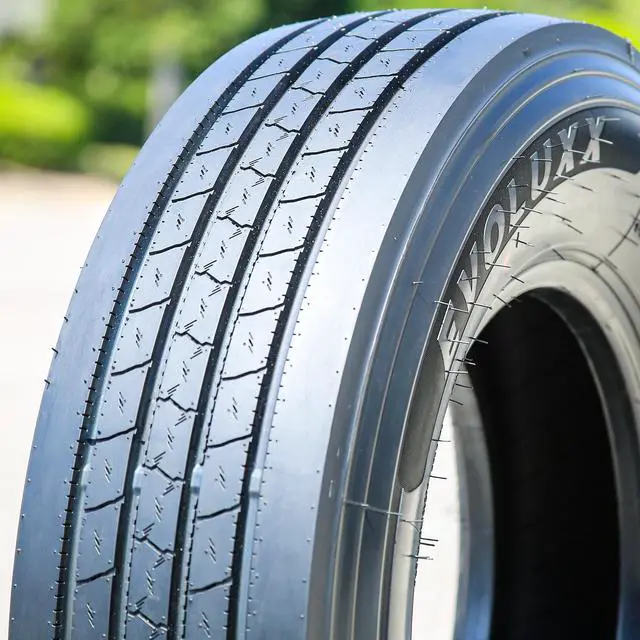 Alt view image 2 of 7 - 235/85R16 132/127M G (14 Ply) - Evoluxx EST21 All Steel Highway All Season Tire
