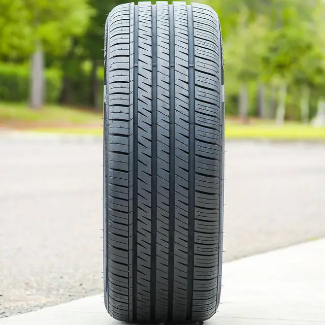Alt view image 3 of 7 - 255/45R19 ZR 104W XL - Landspider Citytraxx H/P High Performance All Season Tire