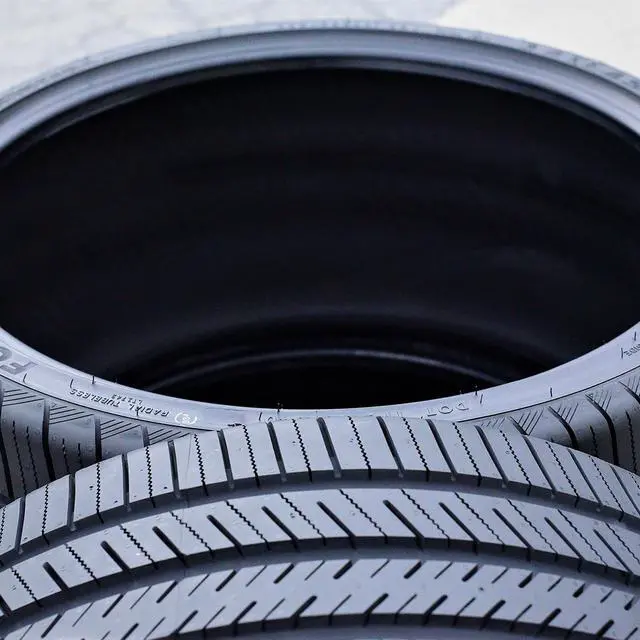 Alt view image 2 of 7 - 285/30R21 100Y XL - Atlas Tire Force UHP High Performance All Season Tire