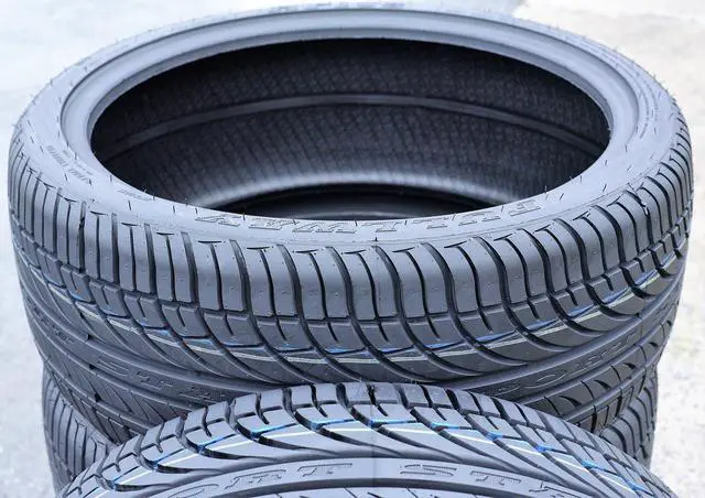 Alt view image 2 of 7 - 255/35R19 ZR 96W XL - Fullway HP108 High Performance All Season Tire
