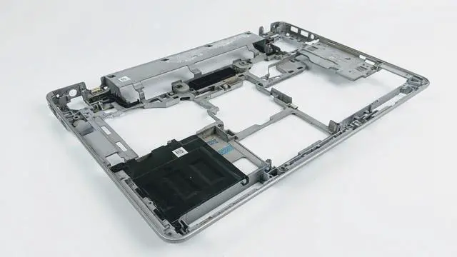 Main image of Dell Latitude E6440 Laptop Bottom Base Chassis 7VNN5 07VNN5 CN-07VNN5