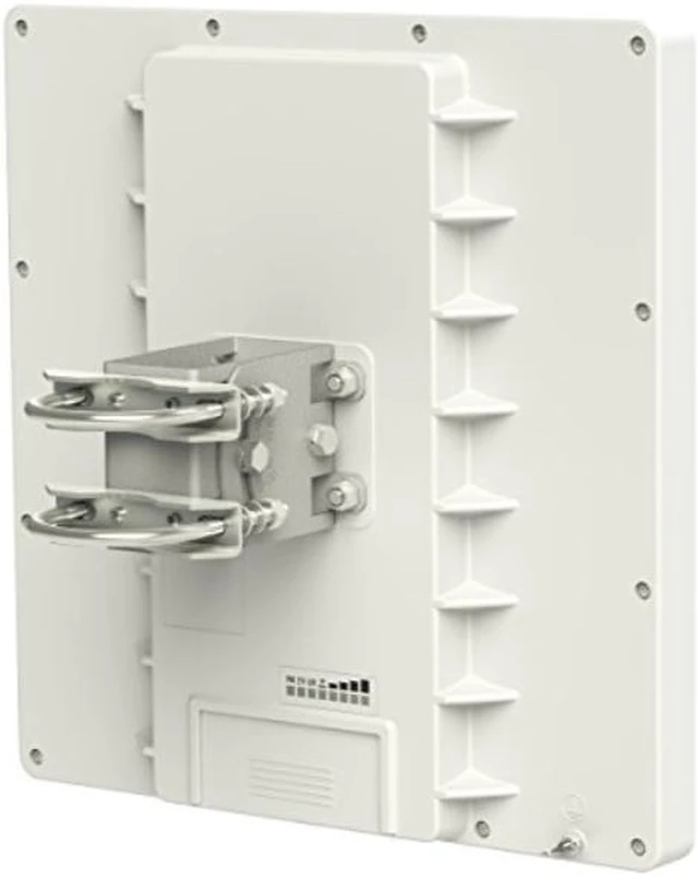 Alt view image 4 of 5 - Mikrotik QRT 5 RB911G-5HPnD-QRT 24dBi 5GHz Wrls Outdoor Flat Panel Antenna US