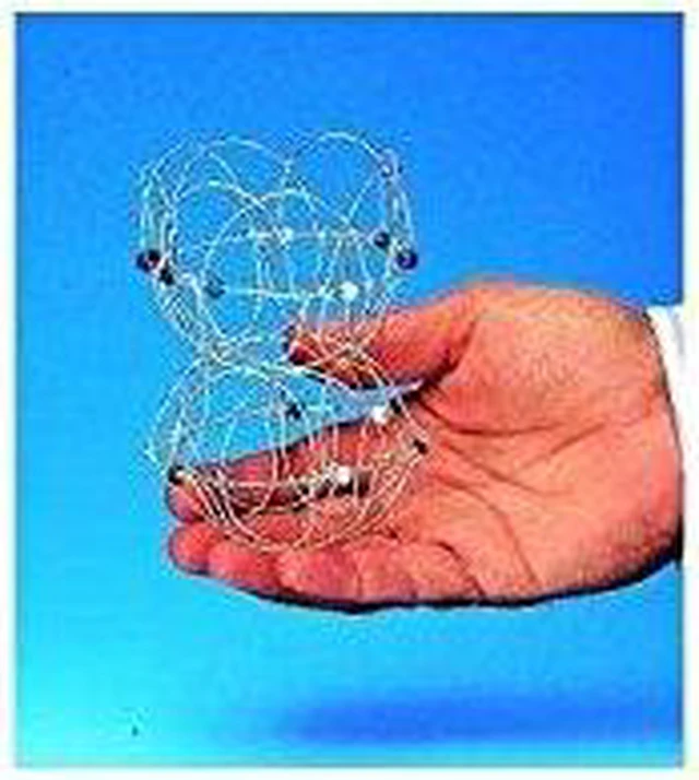 Alt view image 2 of 3 - Schylling Flexi-Sphere
