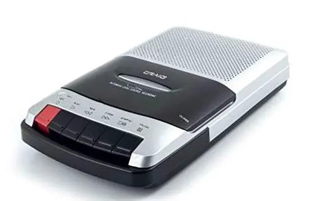 Alt view image 3 of 3 - Craig CS2303 Portable Cassette Player/Recorder