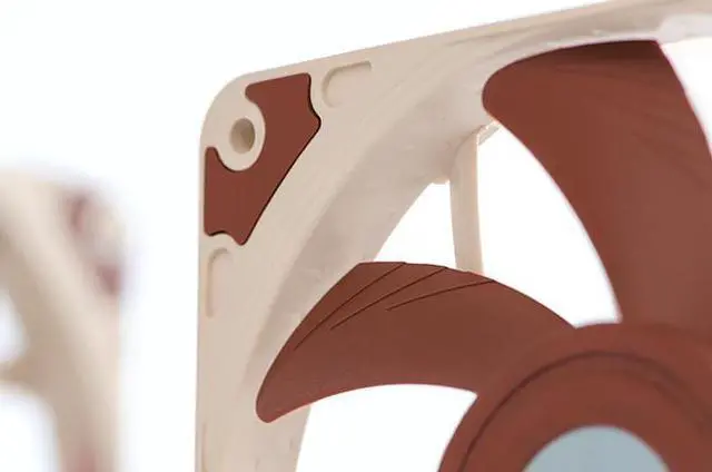 Alt view image 7 of 10 - Noctua NF-A12x15 PWM, Premium Quiet Slim Fan, 4-Pin (120x15mm, Brown)