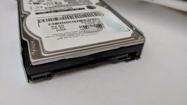 Main image of For IBM X3850 X6 X3690 X6 server hard disk 00AJ071 00AJ073 900G 10K SAS