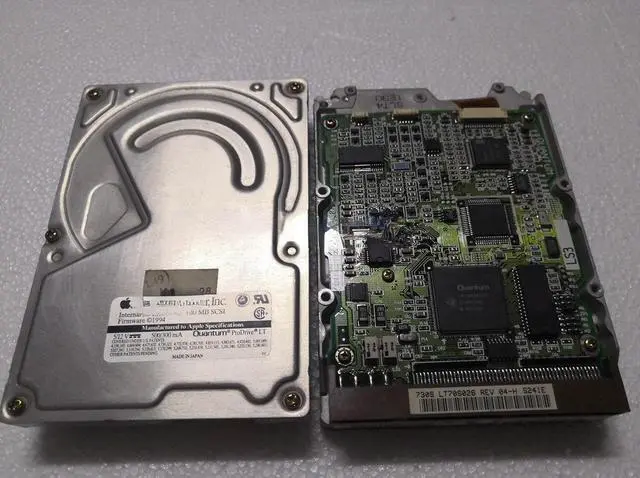 Main image of For Quantum 730S LT70S026 700M 50 pin SCSI hard disk 50PIN