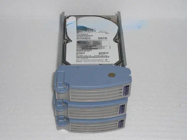Main image of For HP A5852A 18G 10K LVD SCSI hard disk, A5852-69002, A5282-60001