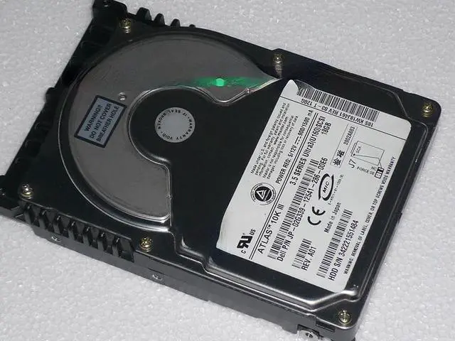 Main image of For Maxtor 18S KW18J461 ATLAS 10K III 18G U160 68 pin SCSI hard disk