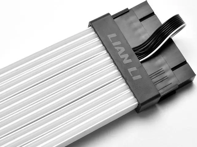 Alt view image 4 of 9 - LIAN LI STRIMER PLUS 24 Pins Addressable RGB Power Extension Cable - Strimer 24 Pins