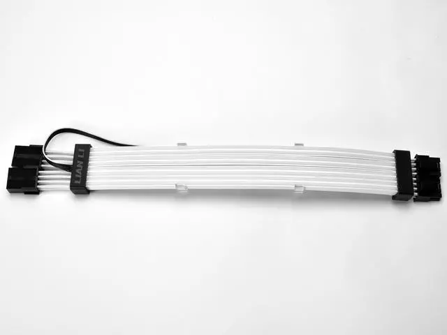Alt view image 5 of 16 - LIAN LI STRIMER PLUS  8 Pins Addressable RGB VGA power cable---- Strimer 8 pins (1Year Warranty)