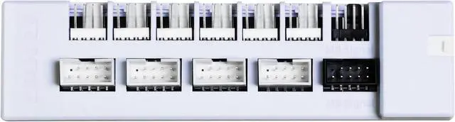 Main image of Lian Li Universal USB & PWM Fan Hub, Fan Controller with 4 USB Headers - 6 Fan Ports - Magnetic Mounting - 5V/4PIN - PSU/Motherboard Universal Case Compatibility - White ----EG-HUB01W